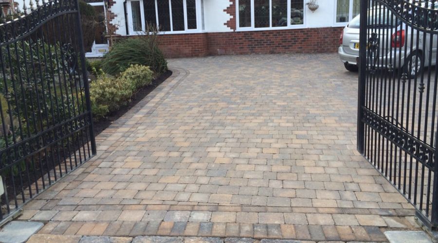 Block paving driveway in Swansea